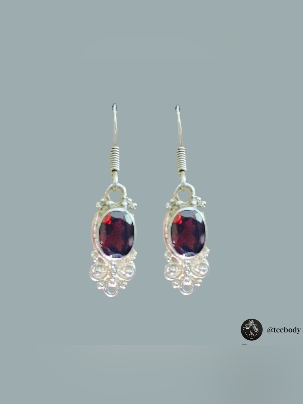 VTG NWT 925 Sterling Silver Genuine Garnet Bali Filigree Dangle Earrings
